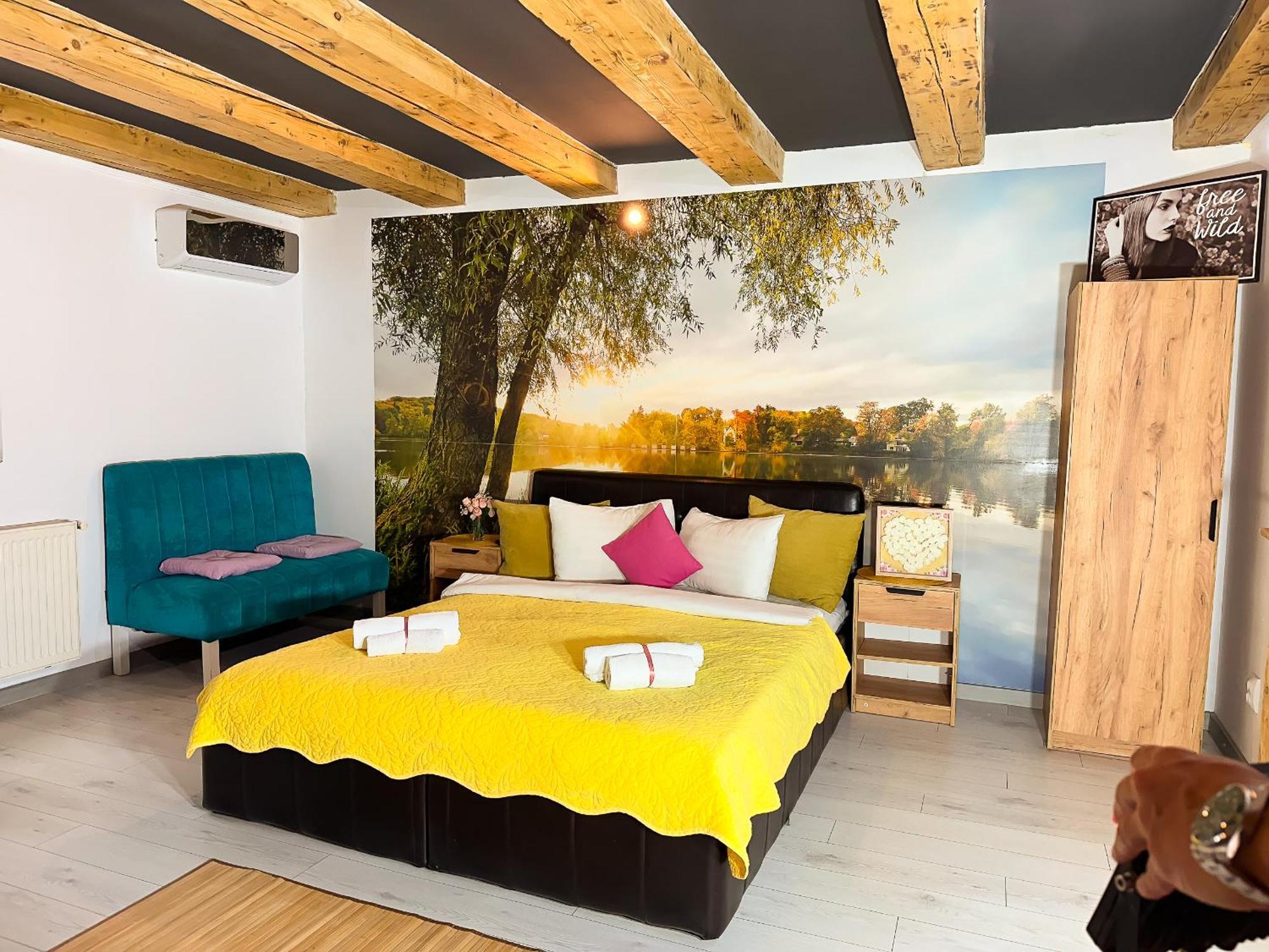 Venus Central Lux Studio Craiova Exterior foto